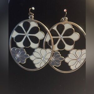 Elegant Floral Hoop Earrings